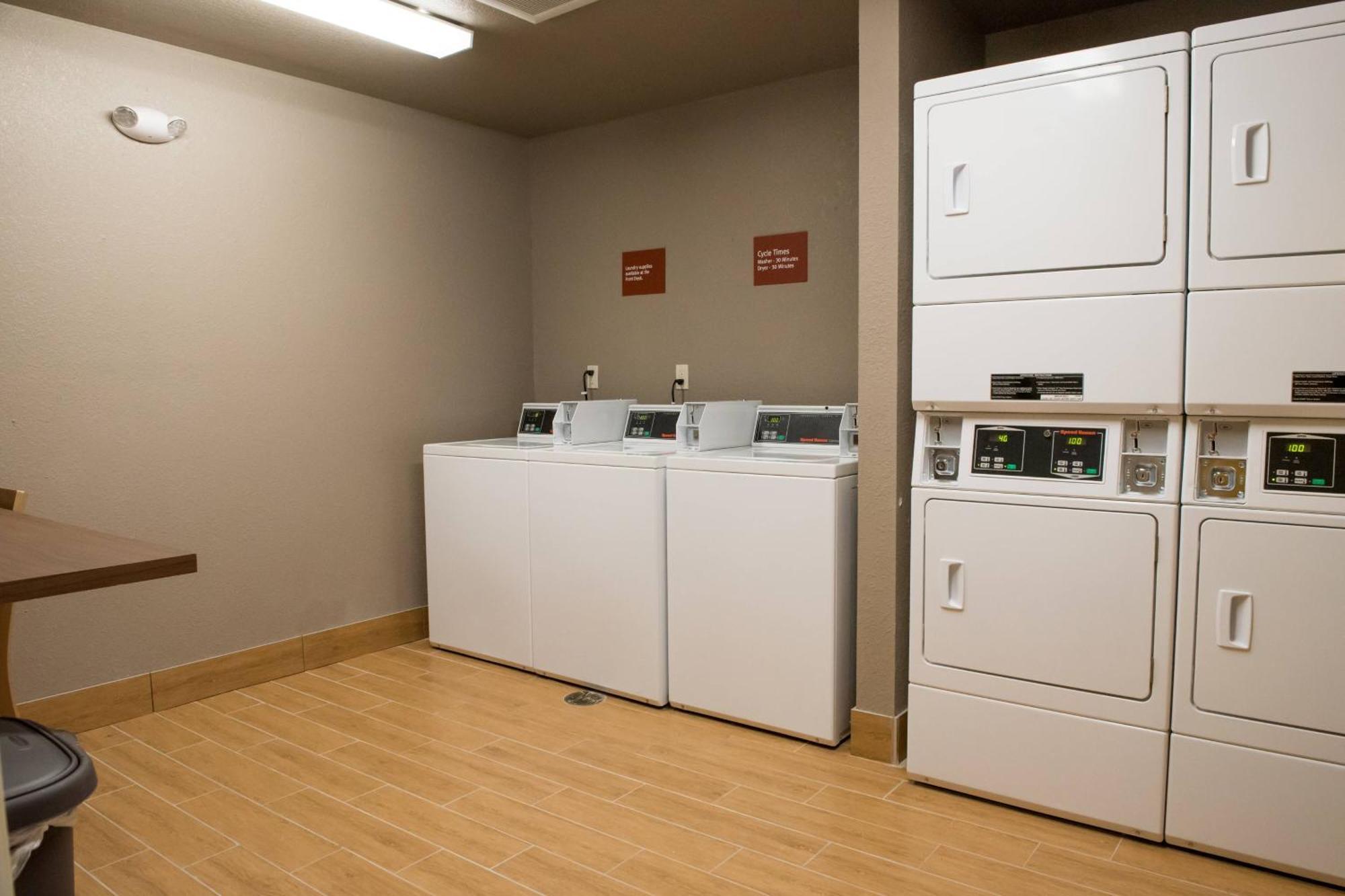 Towneplace Suites By Marriott Battle Creek Eksteriør billede
