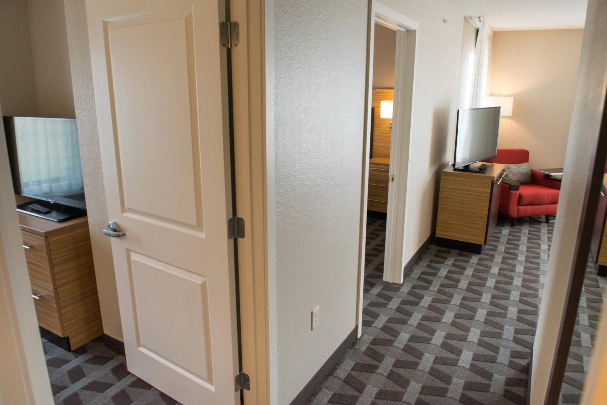 Towneplace Suites By Marriott Battle Creek Eksteriør billede